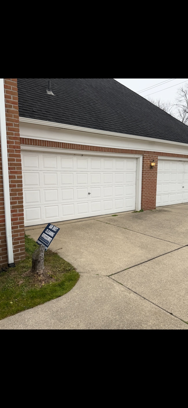 Photo - 889 Neff Rd Unit 1