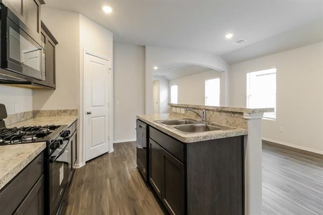 Photo - 1401 Mark Ln