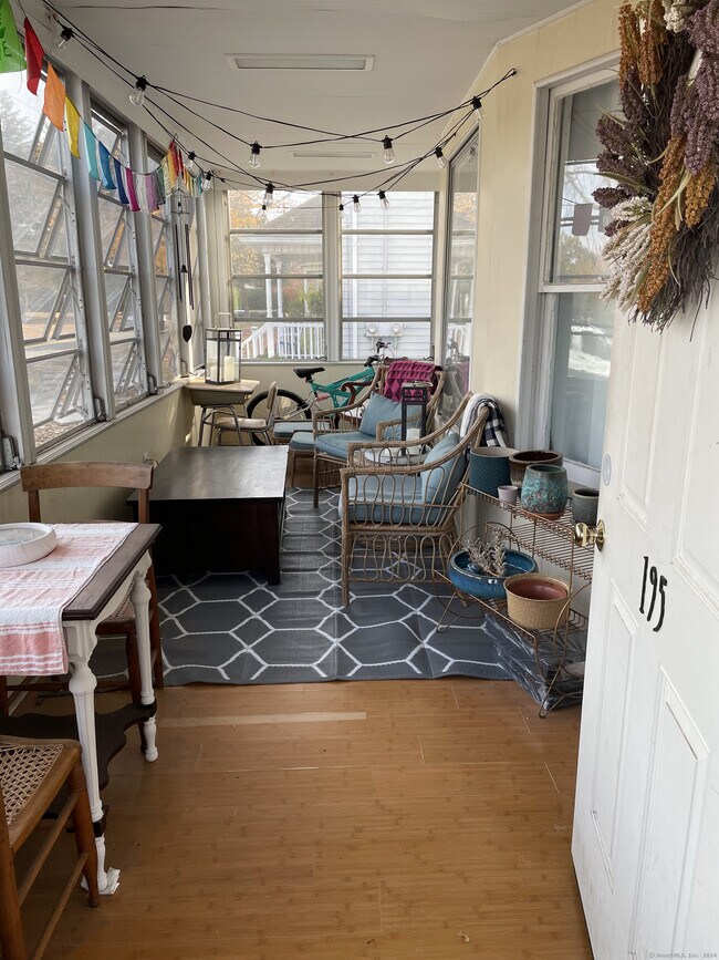 193 Wolcott Hill Rd Apartment Unit First Floor Wethersfield, CT