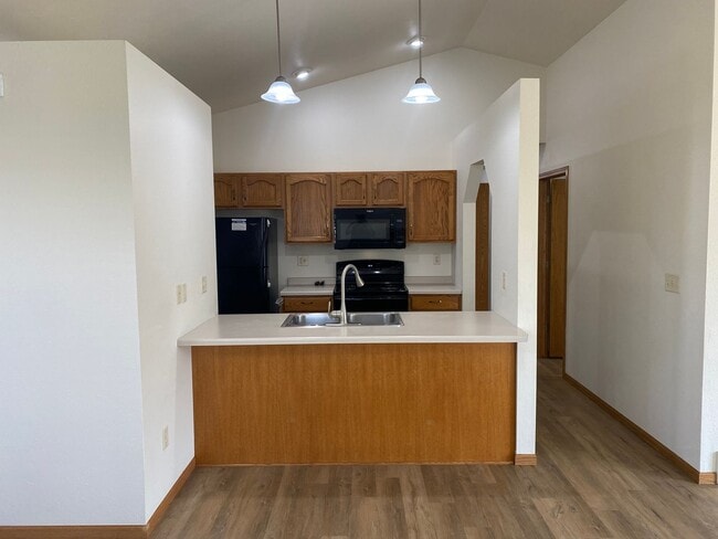 Photo - 7311 Ryan Amy Dr Unidad #7311
