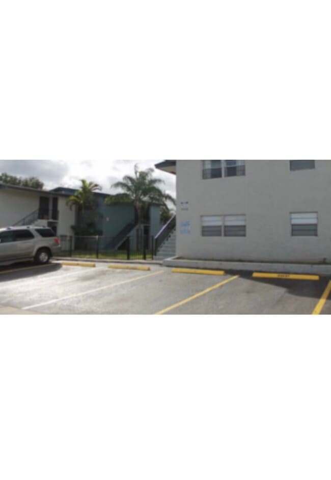 Photo - 3721 SW 60th Ave Unidad 1A