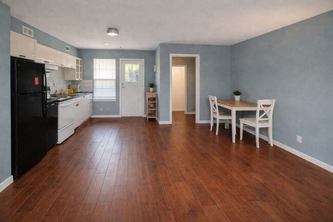 Photo - 9250 E Girard Ave