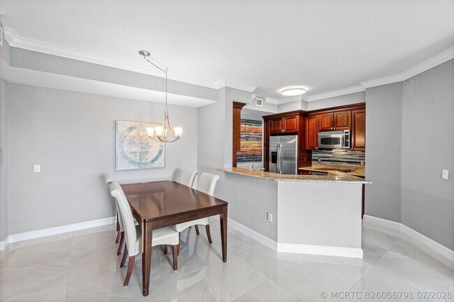1411 Renaissance Way Unidad 411