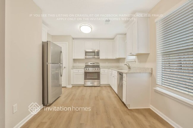 Photo - 2736 Live Oak Trail