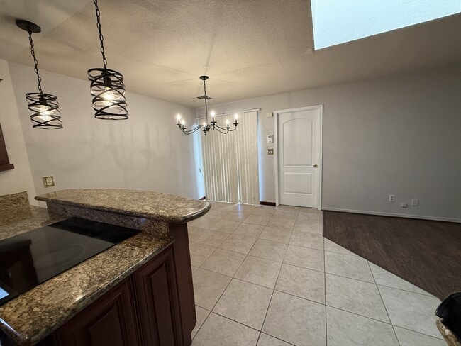 Photo - 422 Emery Dr