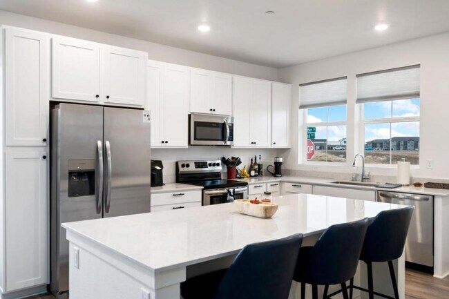 Photo - 5446 Second Ave