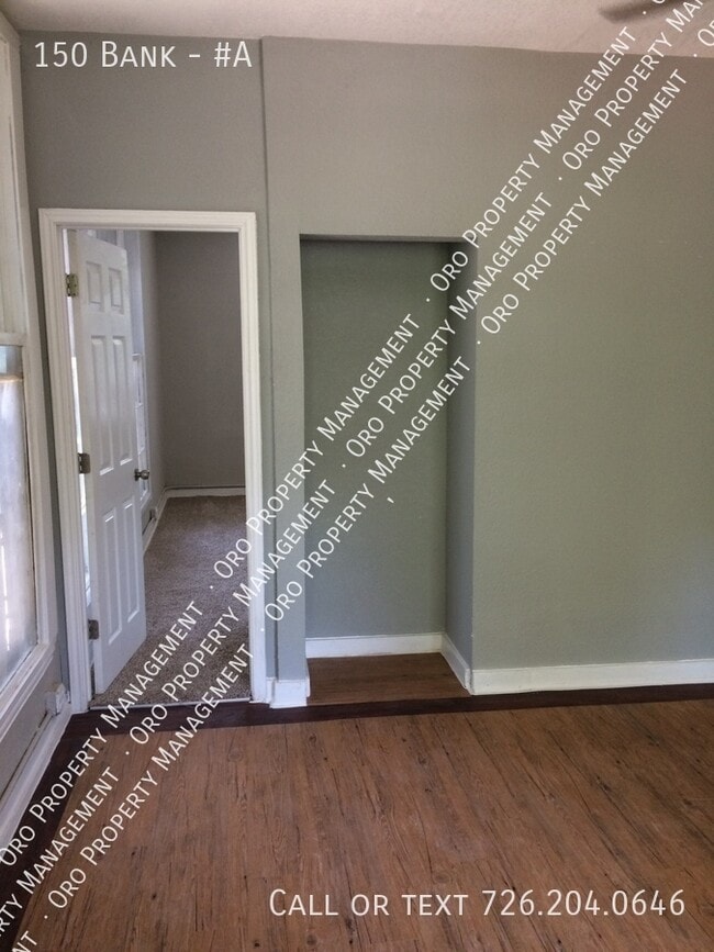 Photo - 150 Bank-#A Unit #A