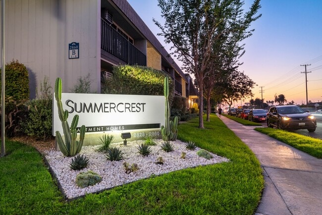 Summer Crest Apartments