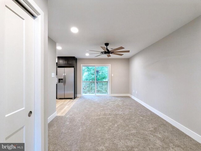Building Photo - 26B Kittery Ct Rental