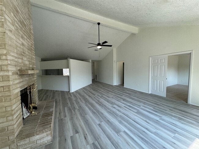 Photo - 20030 Lions Gate Dr