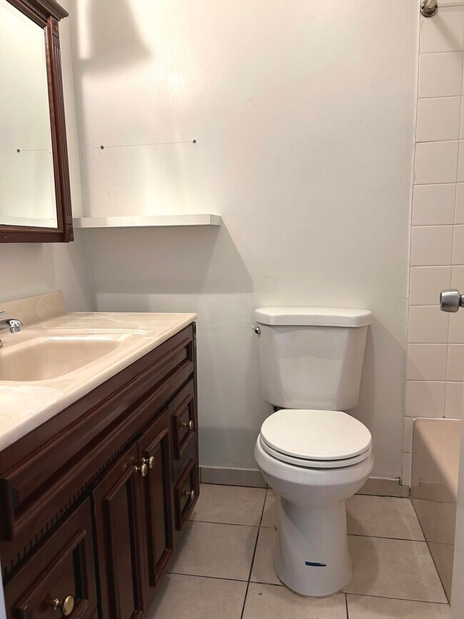 Photo - 9942 W Cermak Rd Unit B