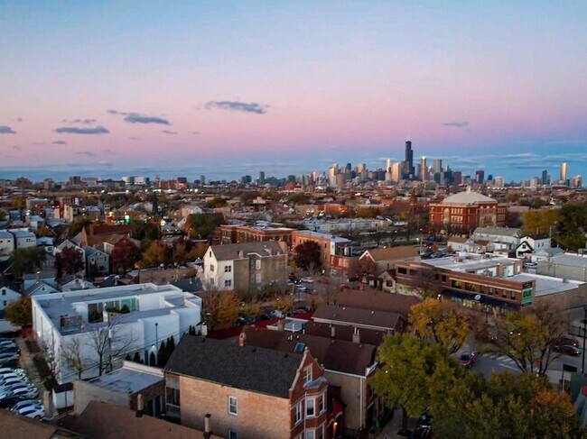 Photo - 2025 W Coulter St