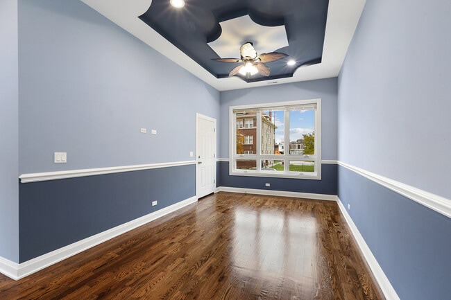 Photo - 5939 W Superior St Unidad 2