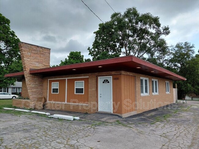 Photo - 14433 Morse St Casa