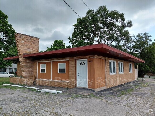 Building Photo - 14433 Morse St Rental