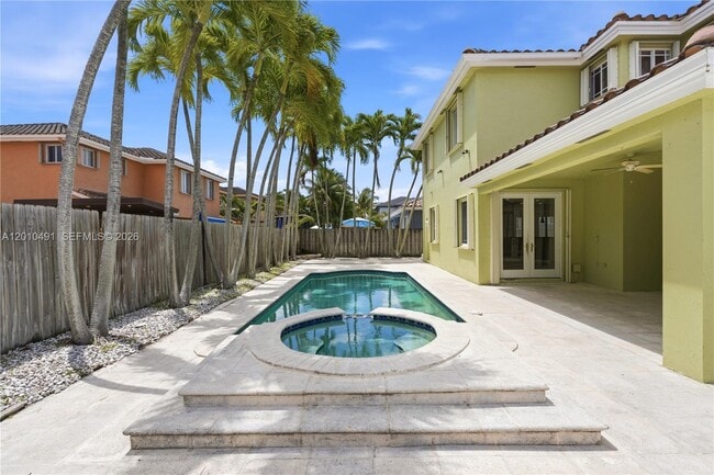 Photo - 15203 SW 142nd Ave