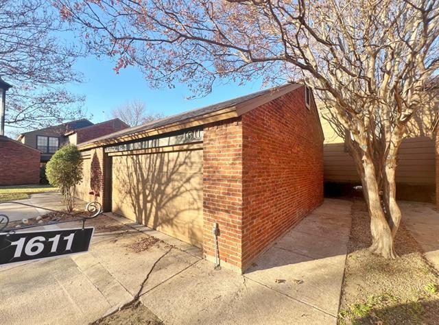 Photo - 1611 Brentwood Dr