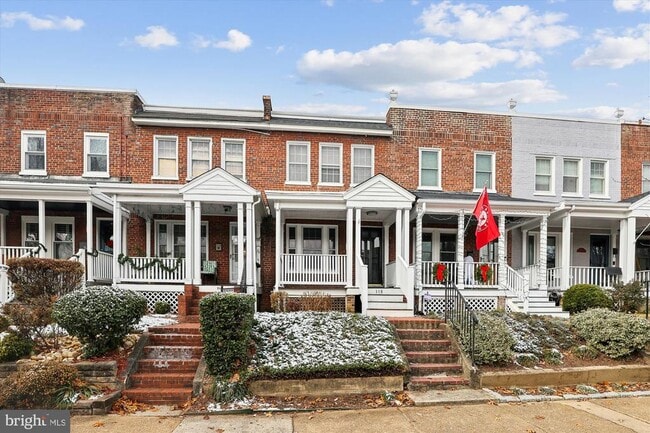 Photo - 118 N Peyton St