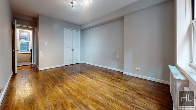 Photo - EAST 58th STREET Unidad 2EF