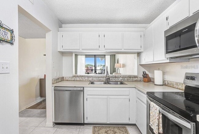Photo - 2424 W Tampa Bay Blvd Unit M205