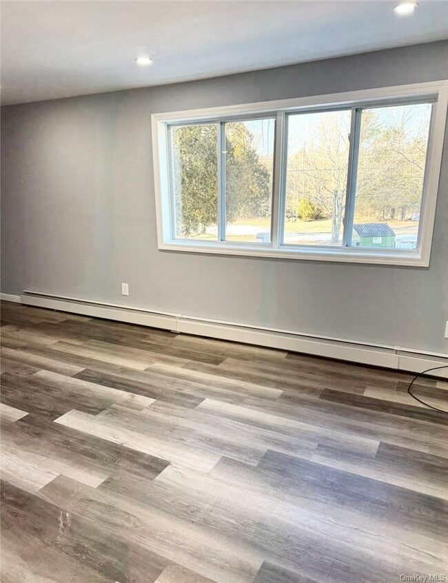 Photo - 4931 State Rte 55