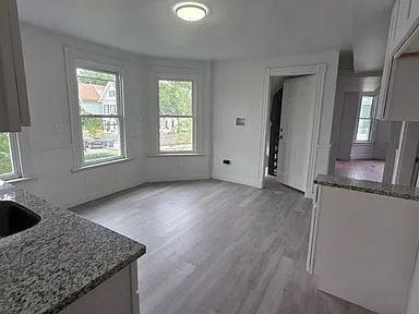 Photo - 69 Frank St Unit #2