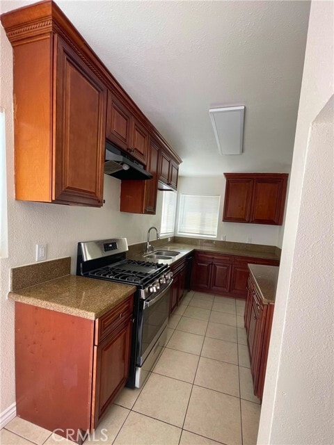 Photo - 2860 Randolph St