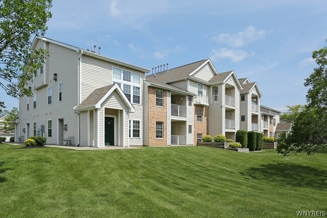 Photo - 25 Spring Meadow Dr