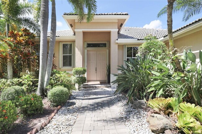 Photo - 1600 Blue Jay Cir