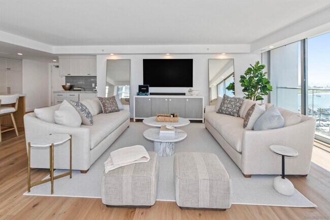 1710 Avenida Del Mundo Unit 803