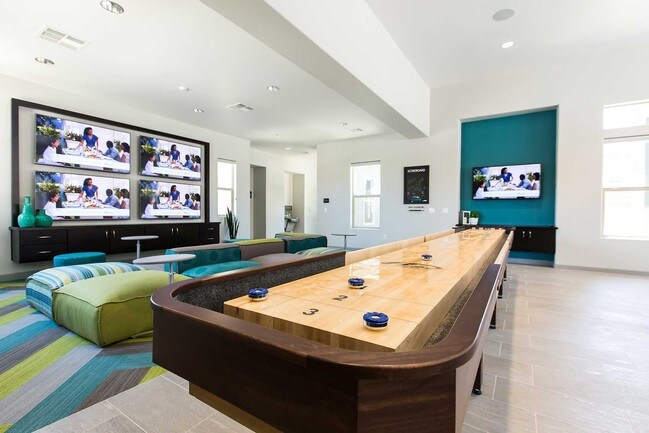 SOLANA APARTMENT HOMES