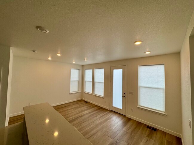 Photo - 885 Furrow Way Unit 1
