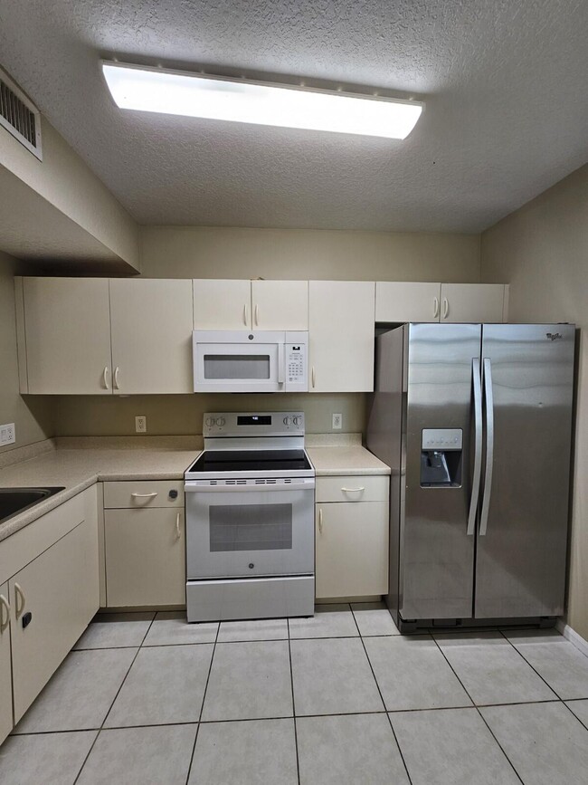 Photo - 1063 Golden Lakes Blvd Unit 311