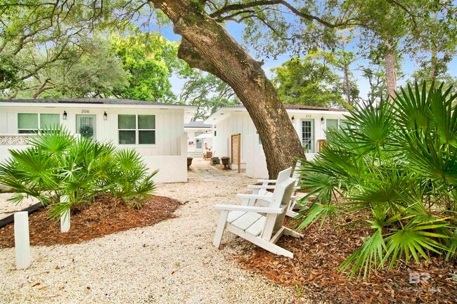 Photo - 208 E 22nd Ave