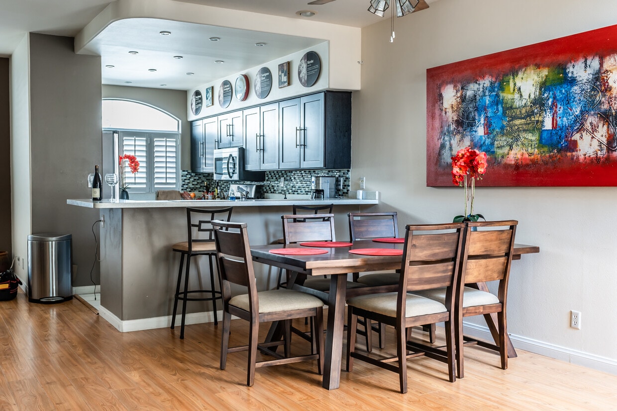 Main floor - 1629 E Palm Ave (El Segundo, CA)
