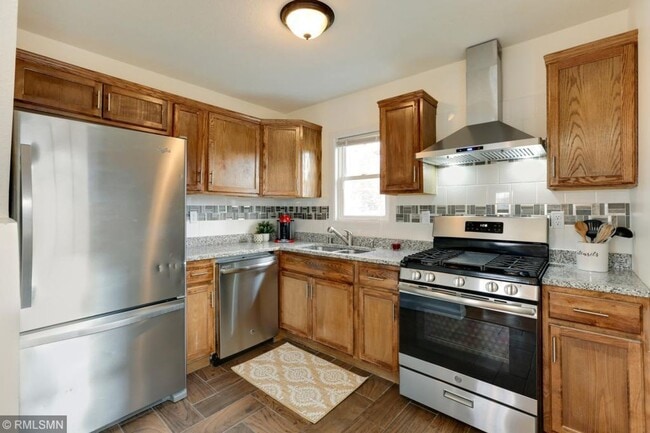 Perfect 4 bedroom count Home in Columbia H... - Perfect 4 bedroom count Home in Columbia H...