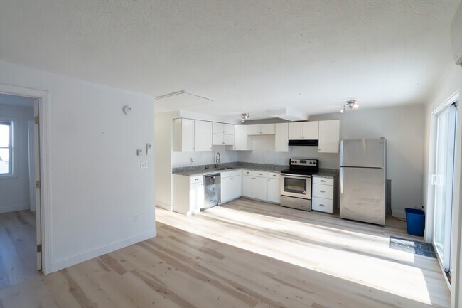 Photo - 65 Johansen St
