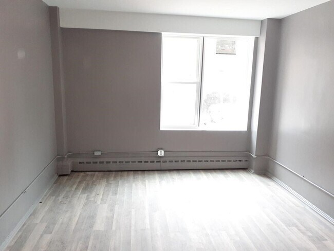 Photo - South Shore 1 Bedroom Available Unit 301