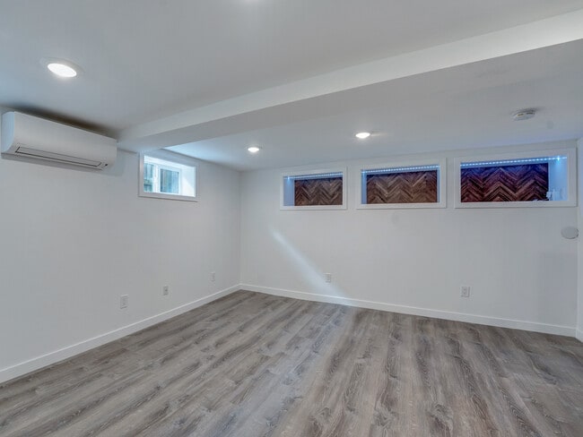 Photo - 4814 NE 32nd Pl Unidad #B