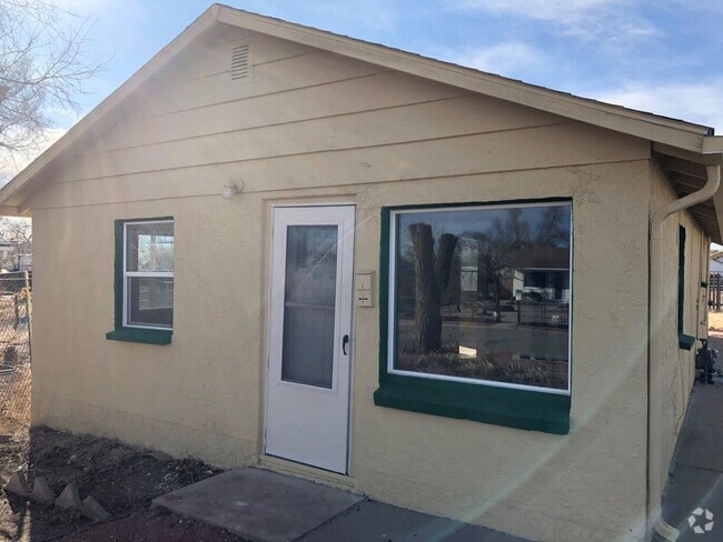 Building Photo - ALL PROSPECTIVE TENANTS MUST SUBMIT A $58 ... Rental