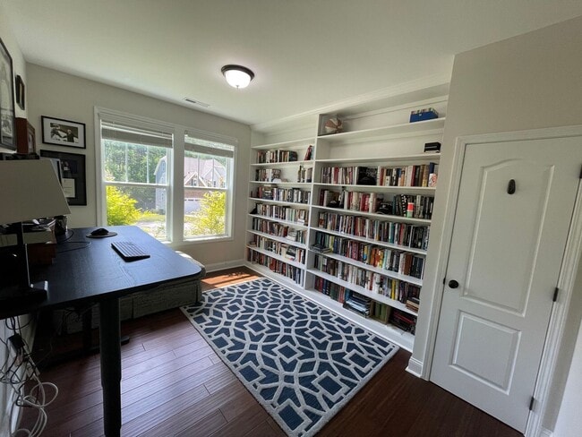 Photo - Stunning 5 Bed 3 Bath Home in Anderson Creek Club