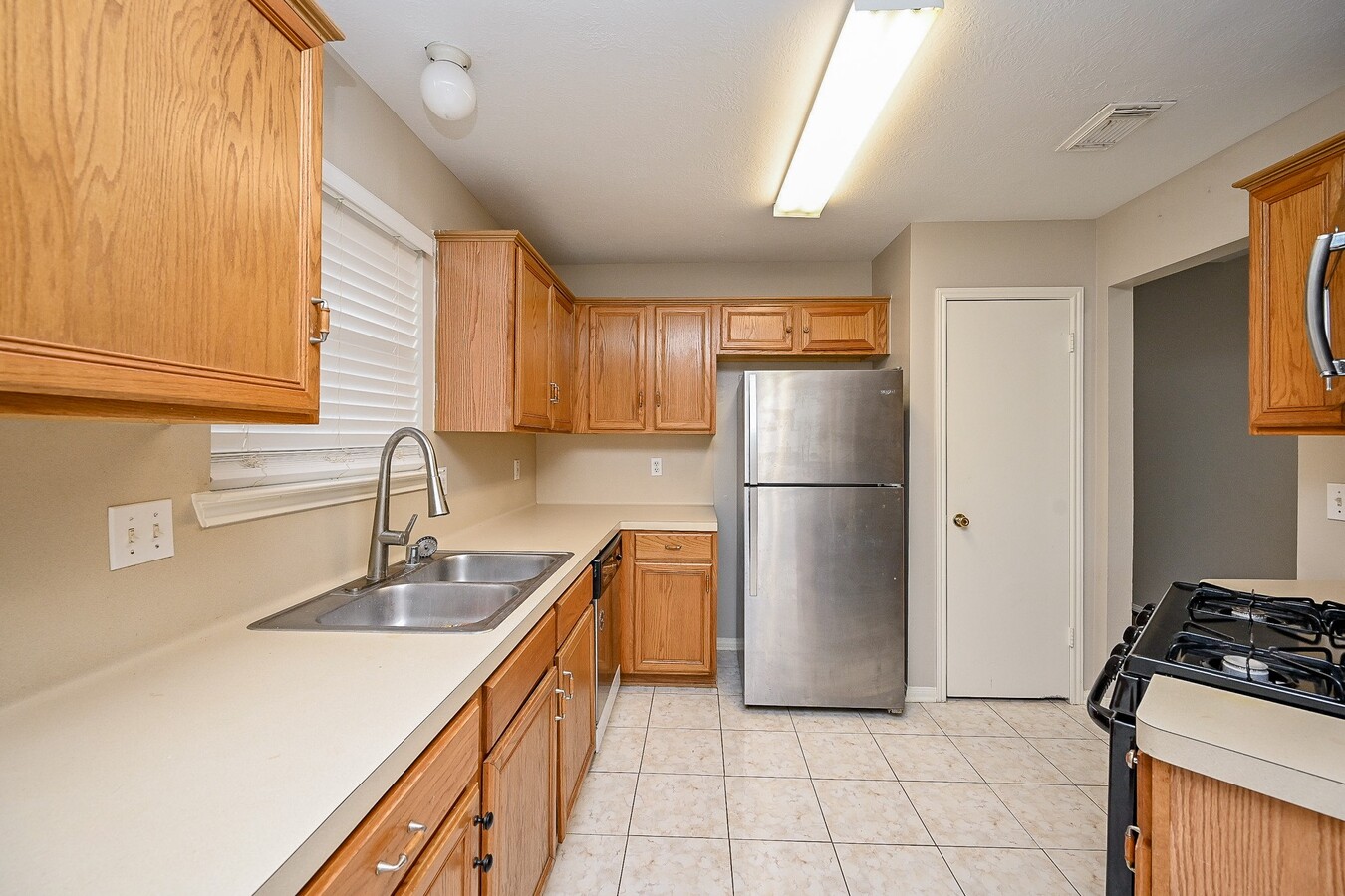 Photo - 19810 Laurel Trail Dr