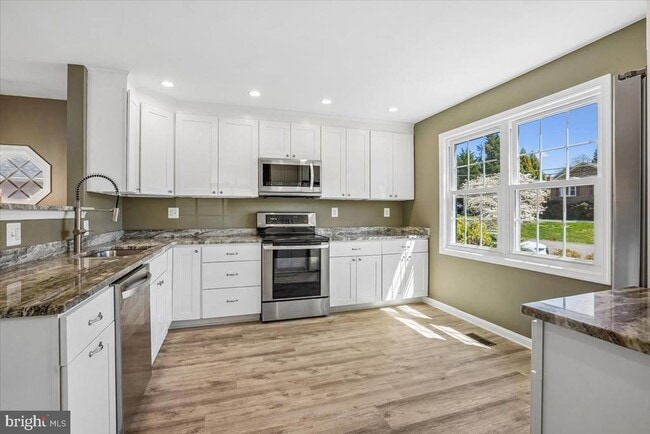 Photo - 6904 Chelsea Rd