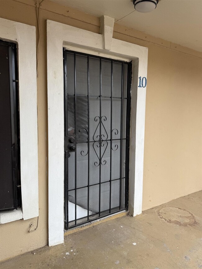 Photo - 3315 San Agustin Ave Unit 10