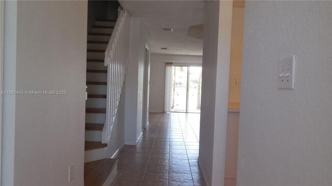 Photo - 14045 SW 121st Pl