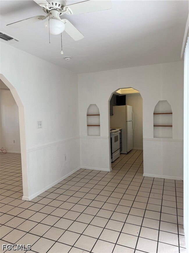 Photo - 13208 Fourth St