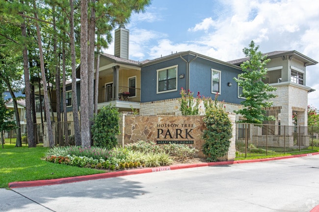 Hollow Tree Park