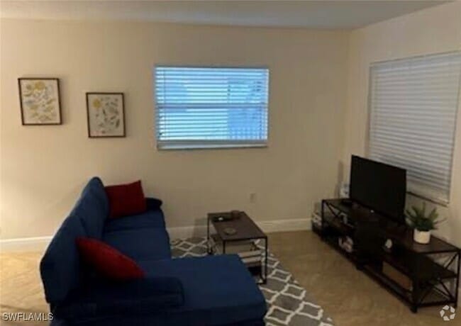 Building Photo - 3325 Arpt Rd S Unit A8 Rental