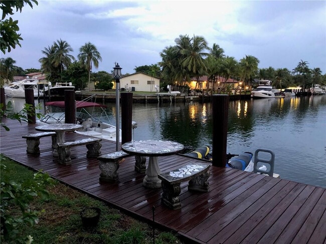 Photo - 2430 NE 135th St Unit 300