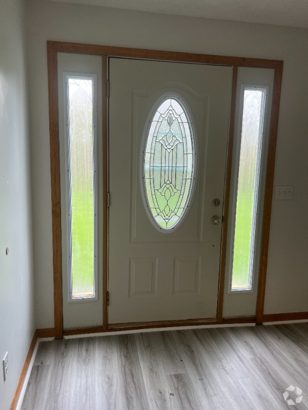 Building Photo - 495 Brookside Dr Rental